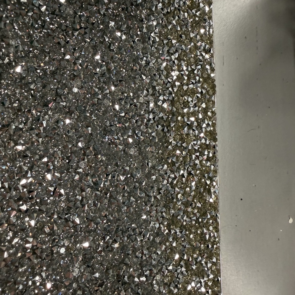 Revolution Pro Eyeshadow Palette Marylin Monroe - Picture 4 of 4